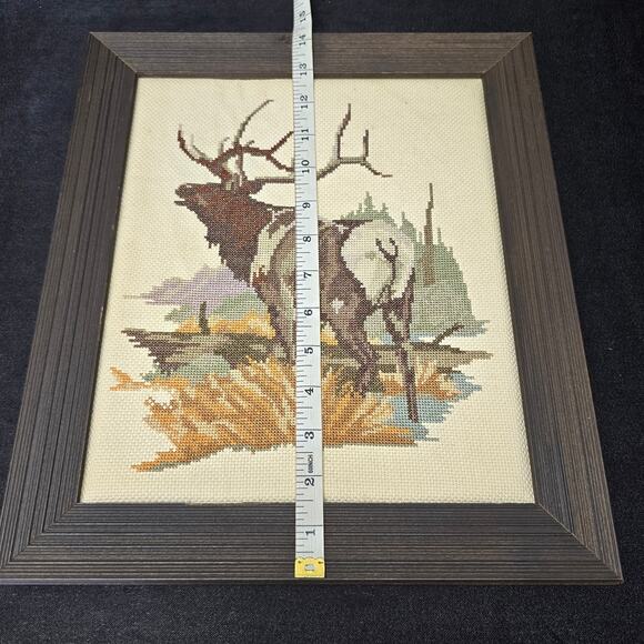 Vintage Hand Made Cross Stitch Wapiti Elk Inside a Wooden Hangable Frame - Picture 5 of 7